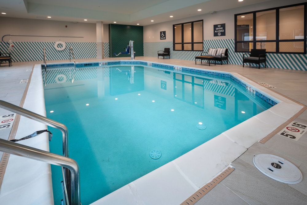 Holiday Inn St. Louis - Creve Coeur 3/45