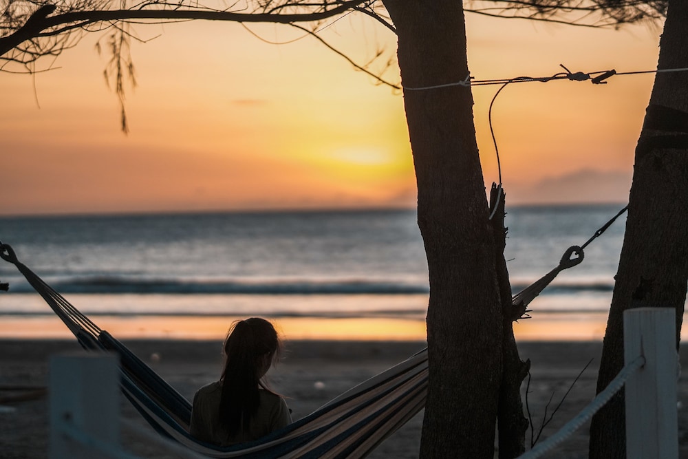 Cabana Retreat 22/24