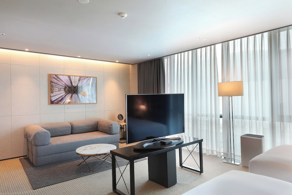Orakai Cheonggyesan Hotel, BW Premier Collection 50/64