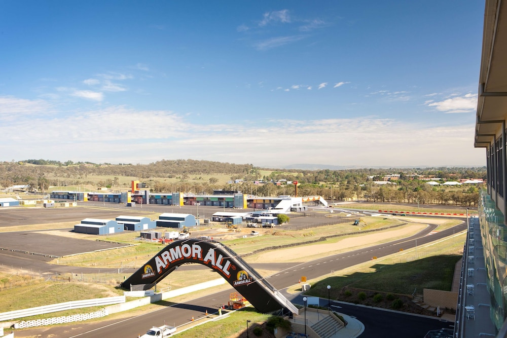 Rydges Mount Panorama Bathurst 39/66