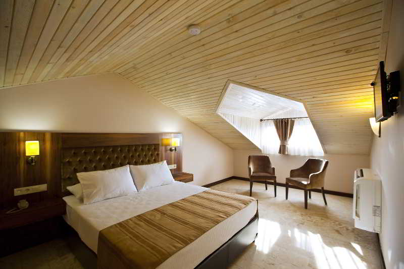 MONTANA BOUTIQUE HOTEL 5/20