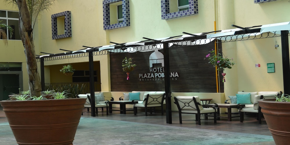 Hotel Plaza Poblana 3/67