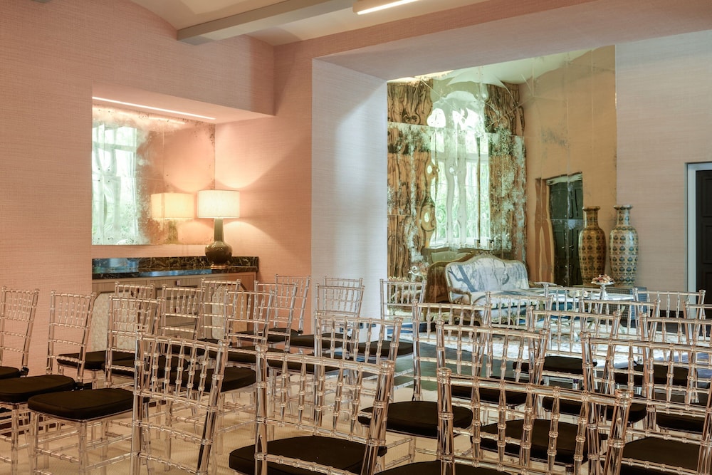 Santo Mauro, a Luxury Collection Hotel, Madrid 43/81