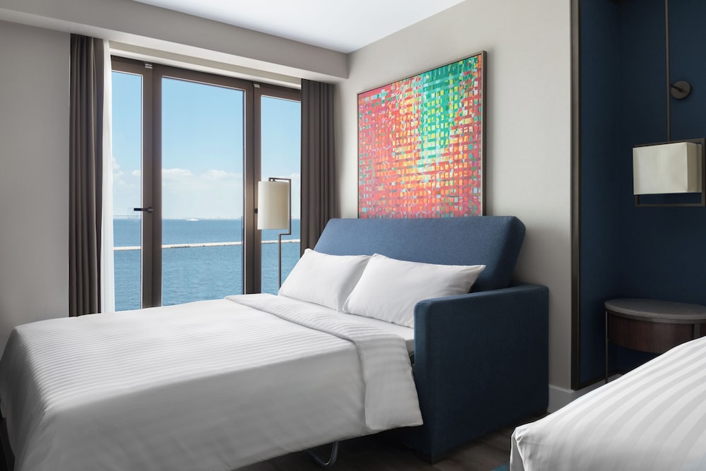 Executive, Double Bed, City View