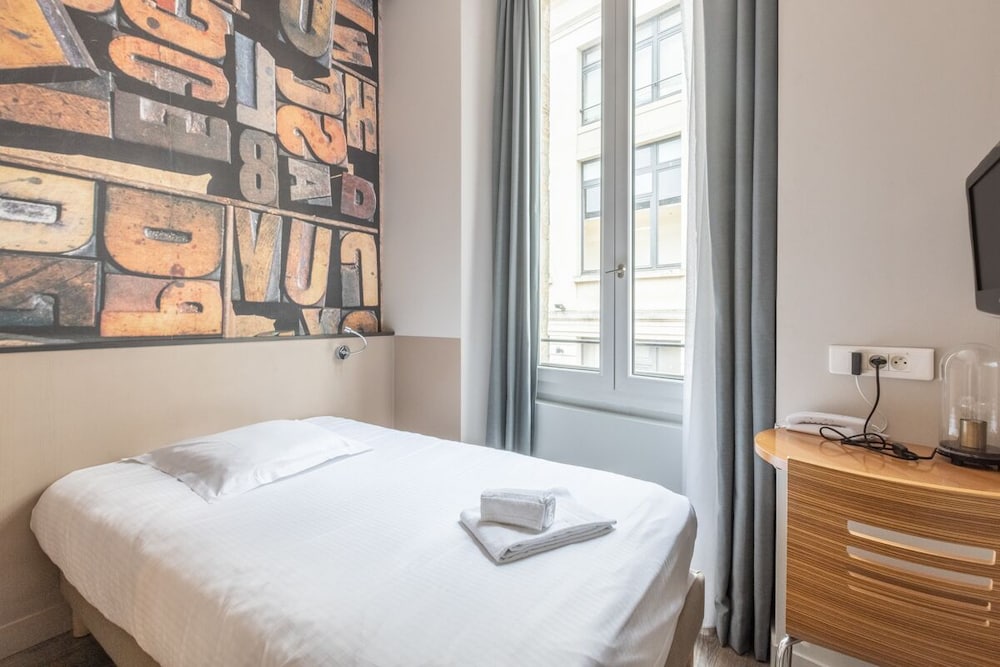 Hotel De La Presse Bordeaux 8/27
