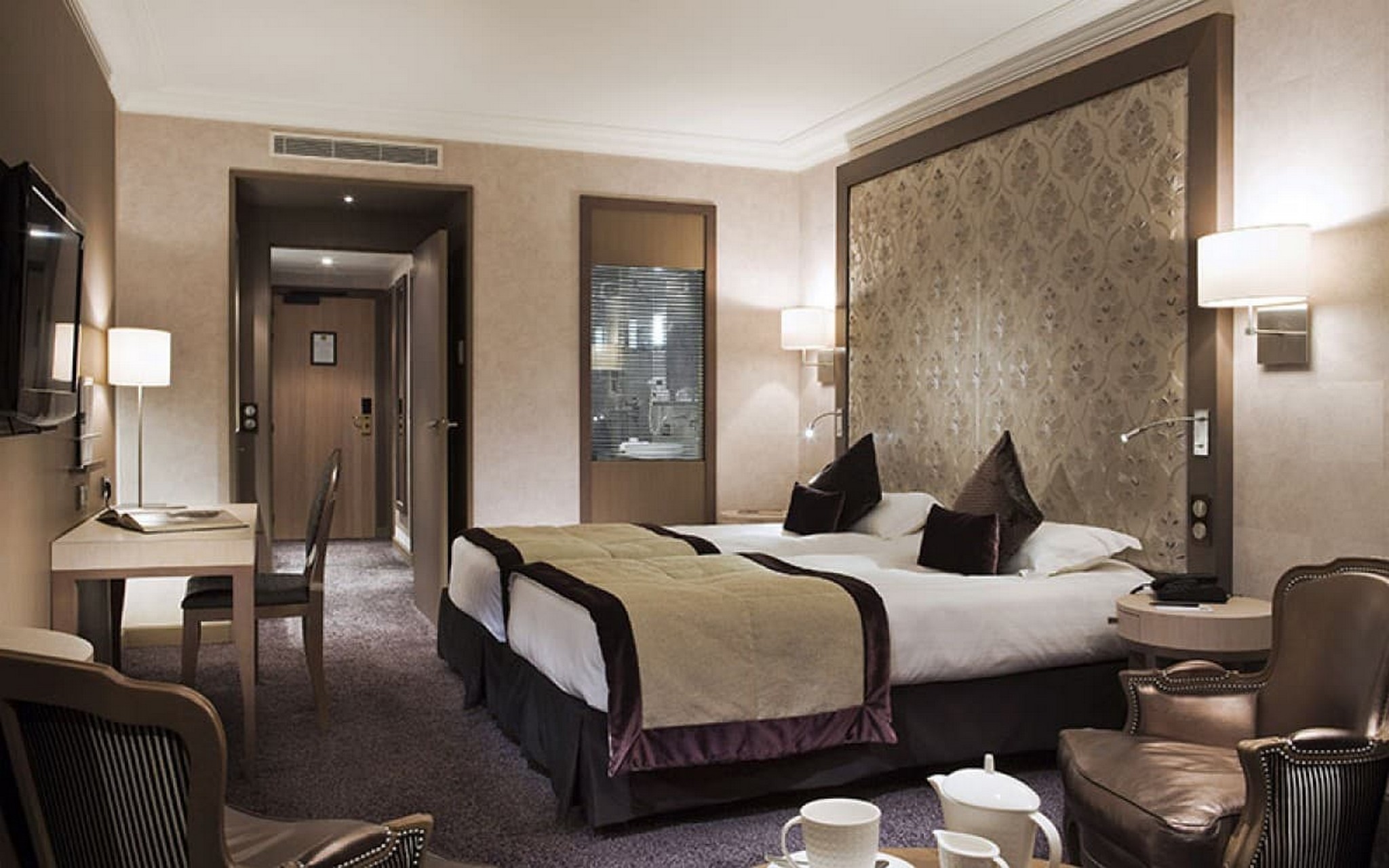 غرفة بريستيج بإطلالة على البحر، Le Grand Hotel Des Thermes 2/3