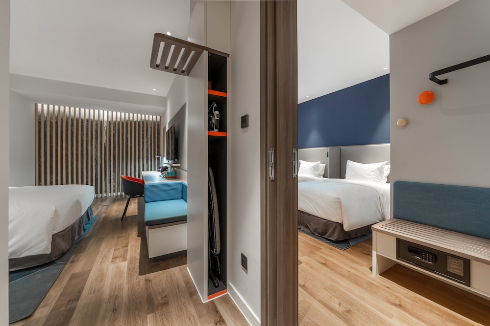 Holiday Inn Express Yangquan City Center 25/53