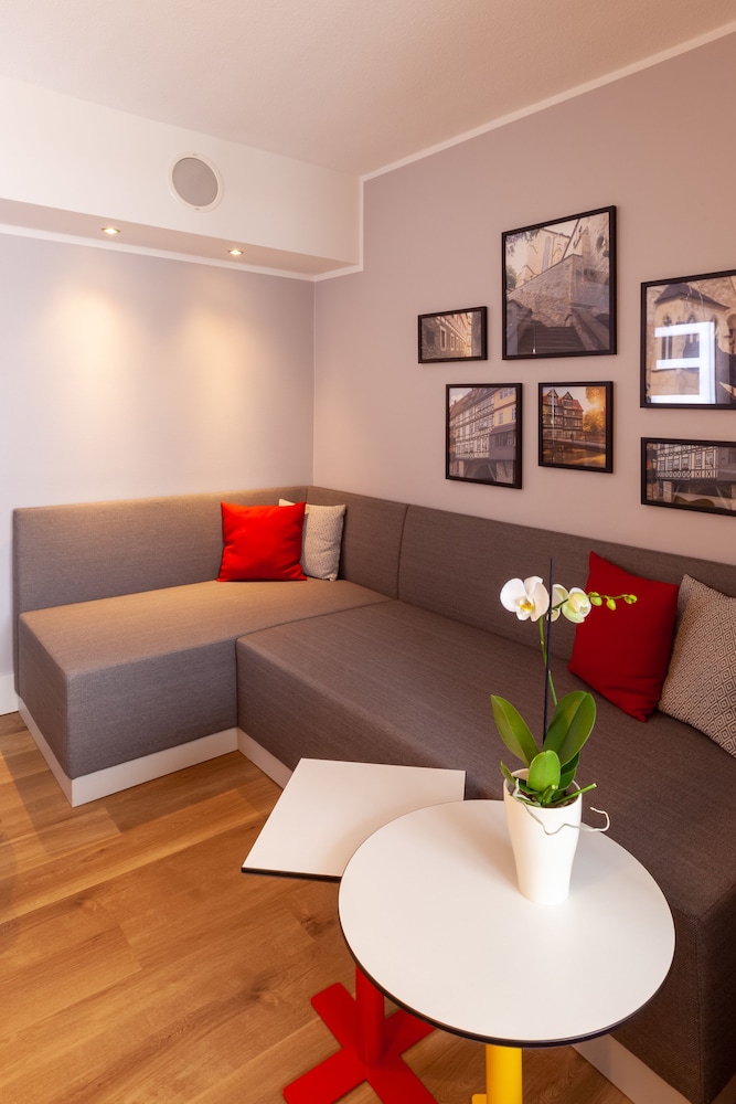 NYX Hotel Erfurt by Leonardo Hotels 43/72