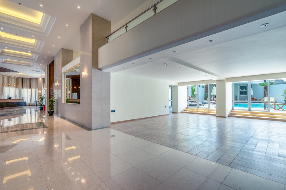 Castellum Suites - All Inclusive 10/48