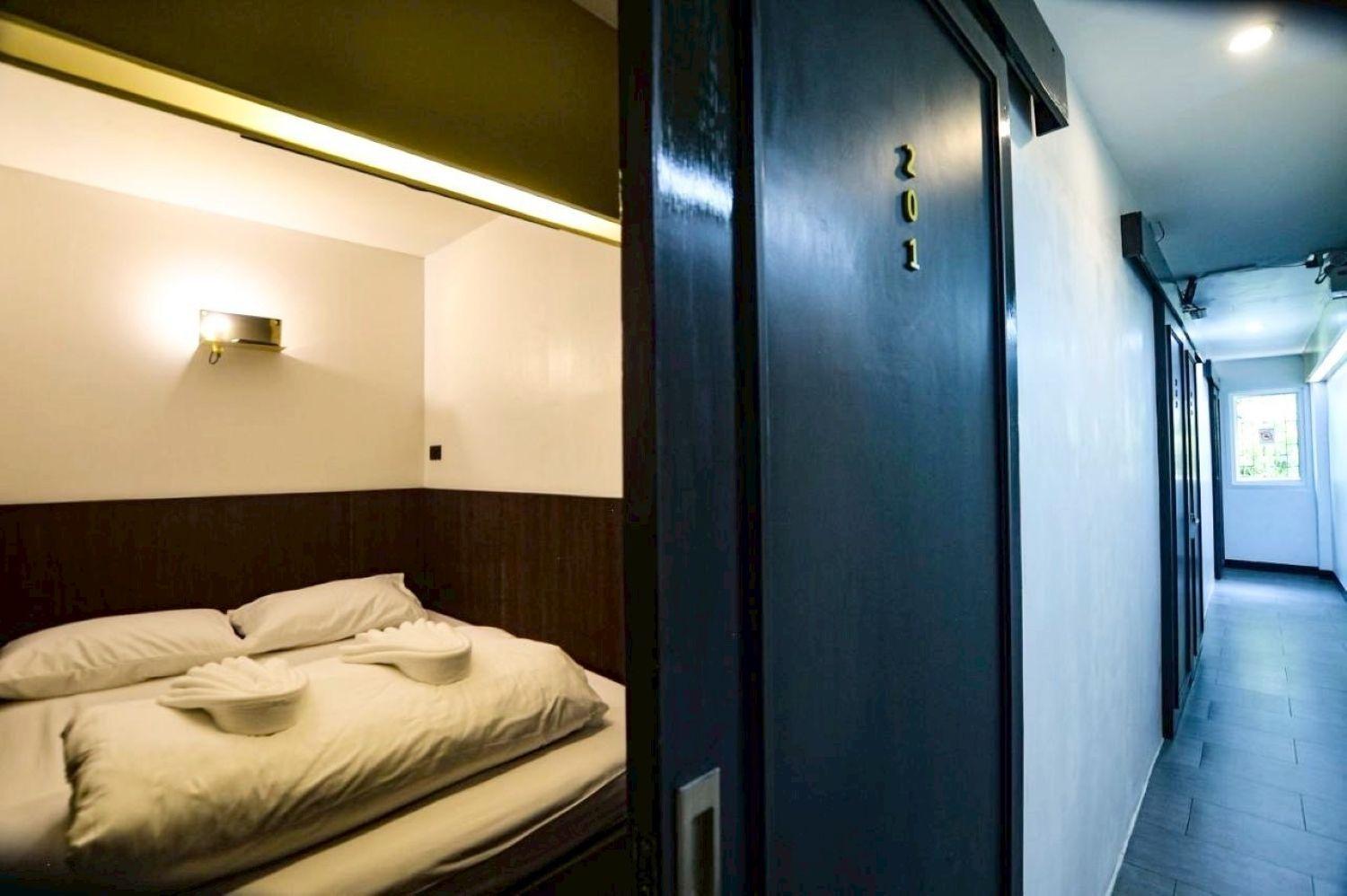 Family, Private Bathroom