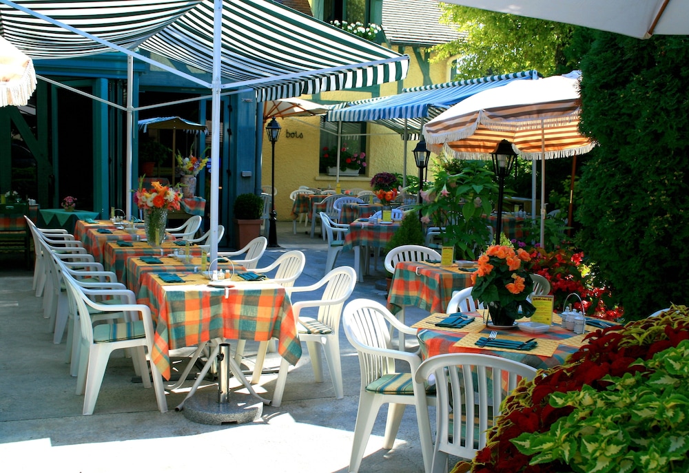 HOTEL LE PAN DE BOIS 27/34