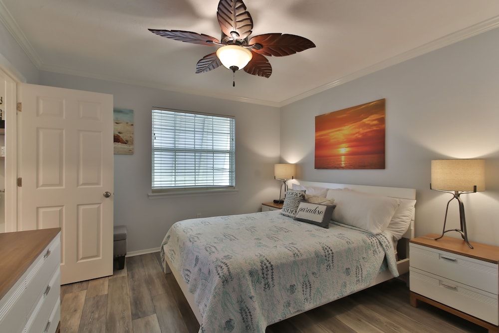 Tradewinds Beach Resort 18/68