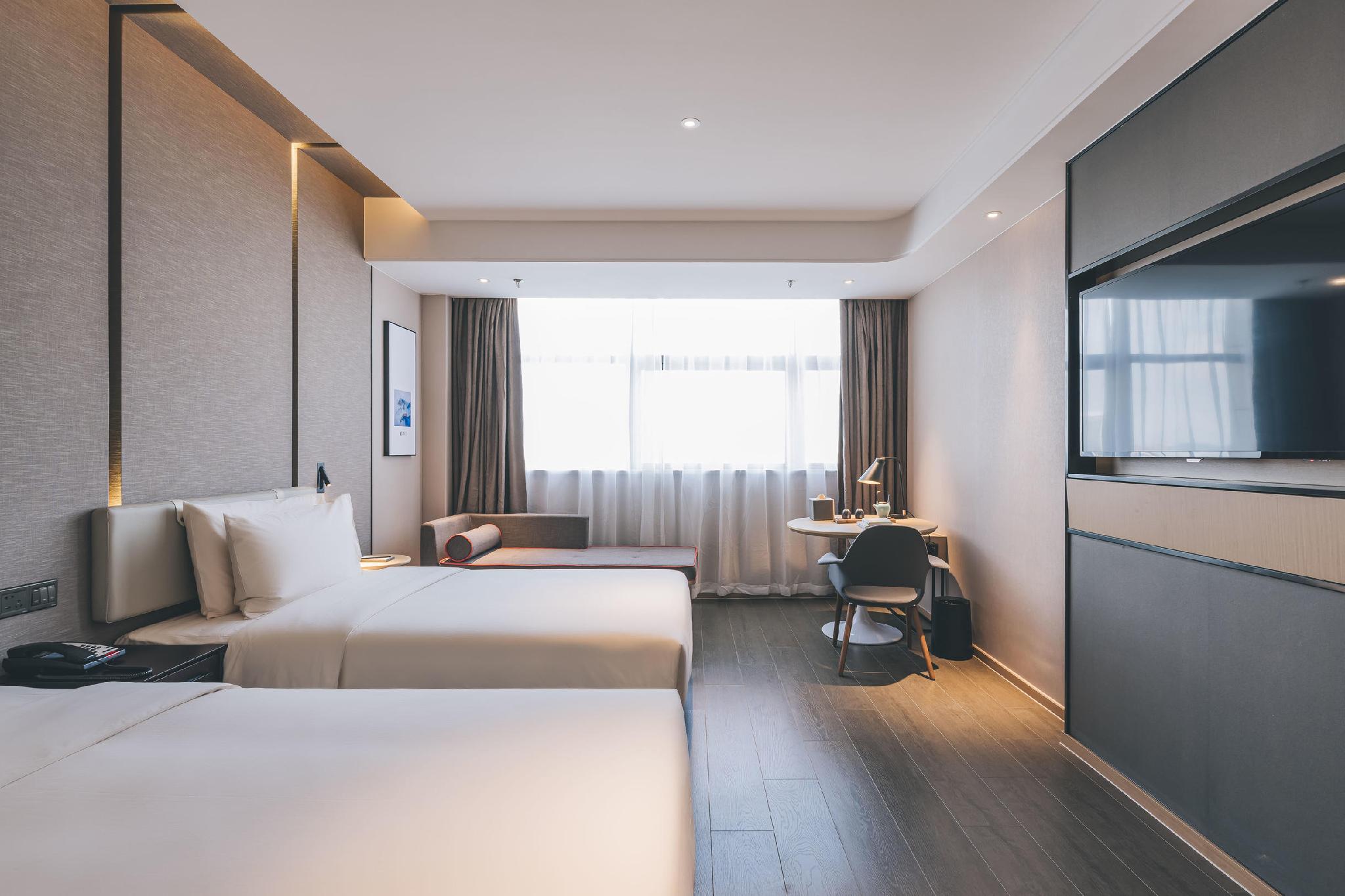 Atour Hotel (Jiangyin Binjiang Middle Road Sports Center) 7/28