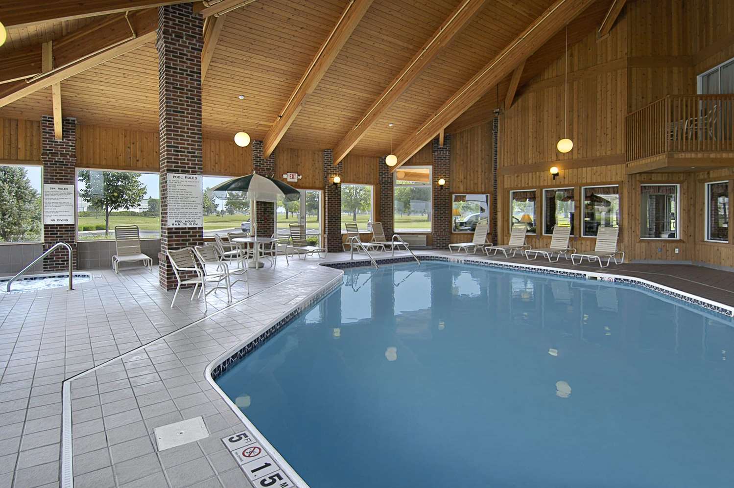 Baymont By Wyndham Columbus/Rickenbacker 3/8