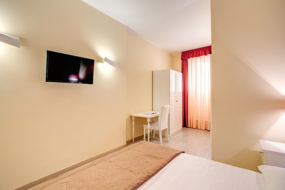 TOP FLOOR NAVONA 21/43