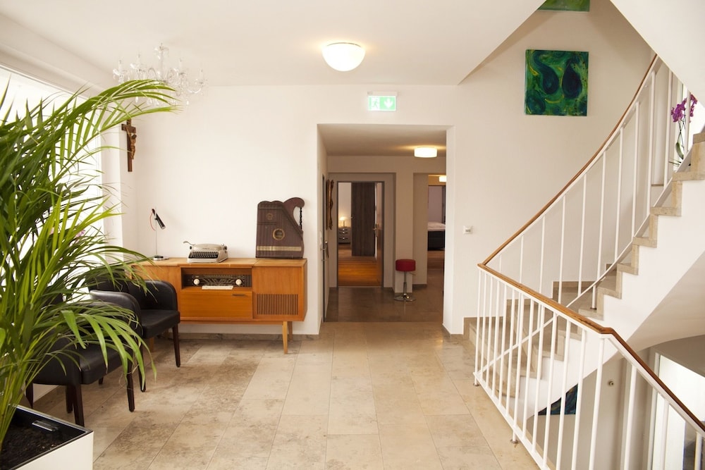 Hotel Vintage Am Bundesbank-Bunker 7/50