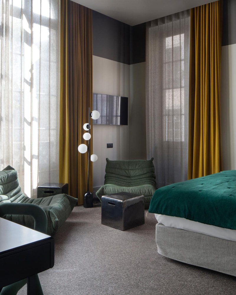 Hotel de l Abbaye 27/50