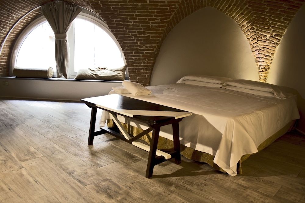 N4u Guest House 32/50
