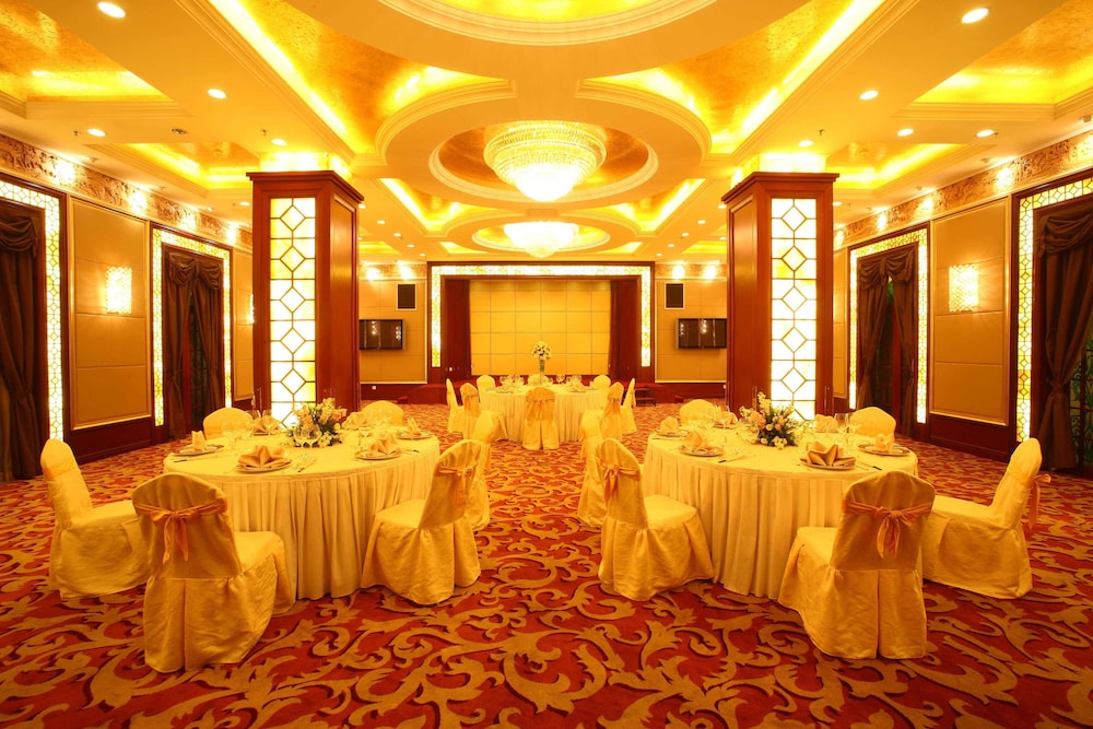 Anting Villa Hotel 25/50