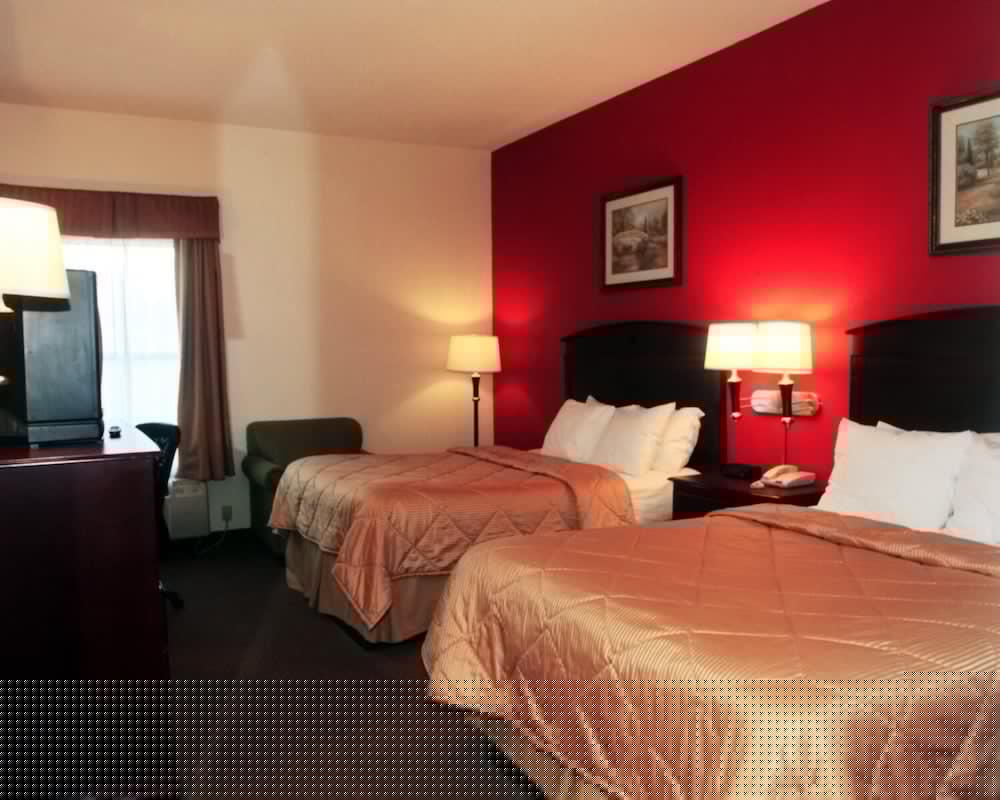 Executive Inn 8/33