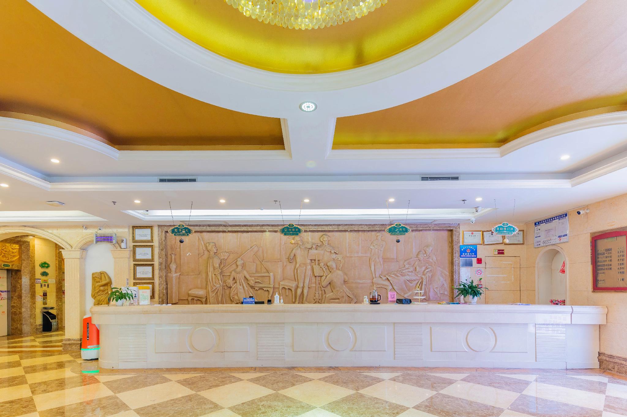 Vienna Hotel Huizhou Zhongkai Avenue 13/48