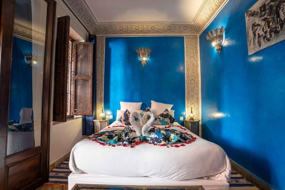 Riad Alaka 10/50
