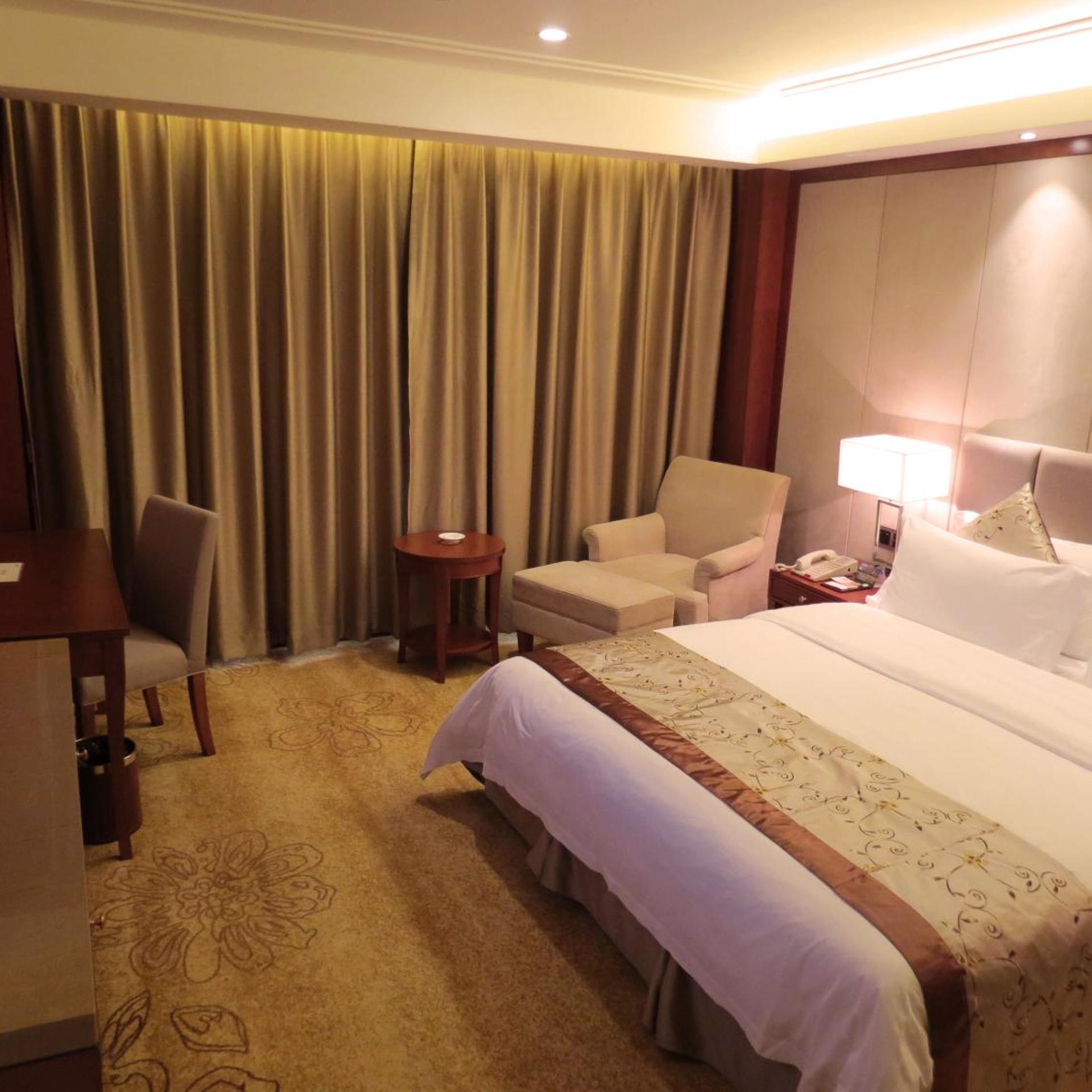 Rongjiang Hotel 15/74