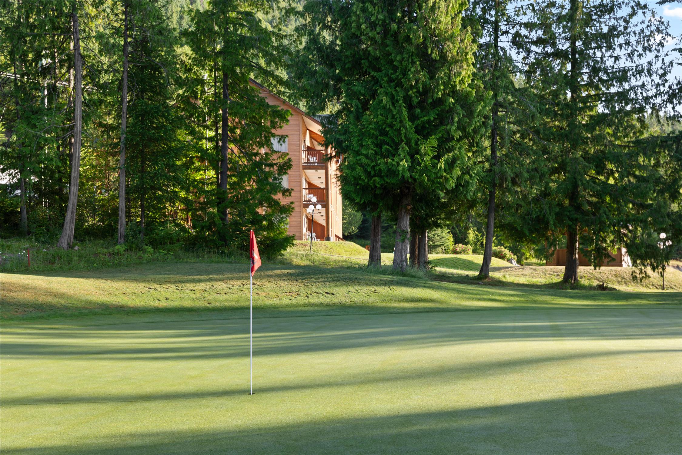 Kootenay Lakeview Resort, BW Signature Collection 6/11