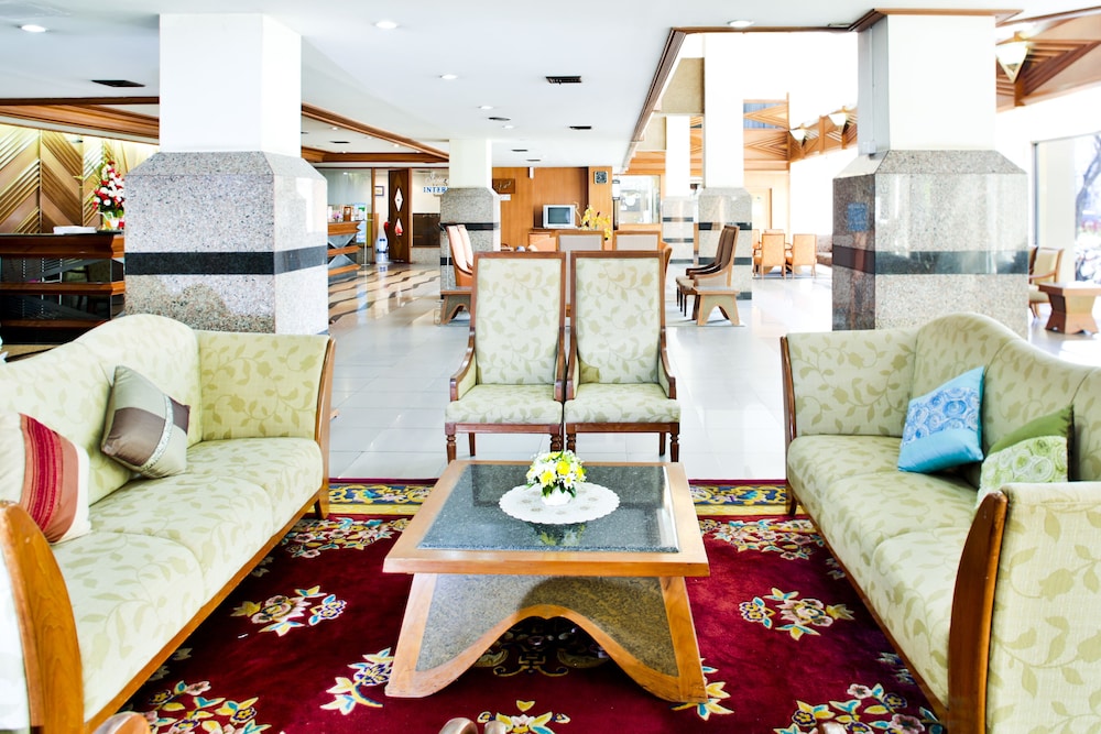 Charoen Hotel 41/71