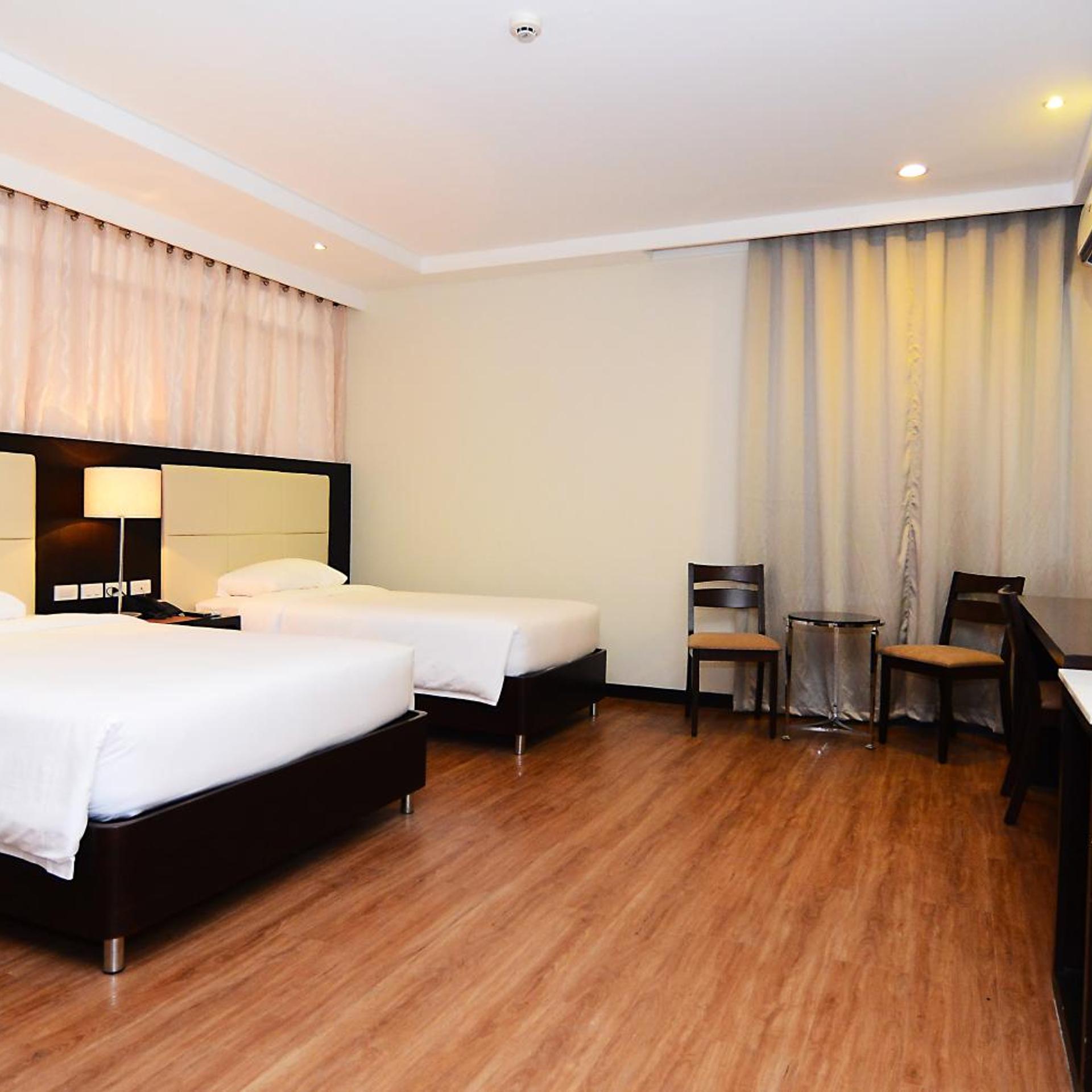 Ever O Business Hotel 12/24