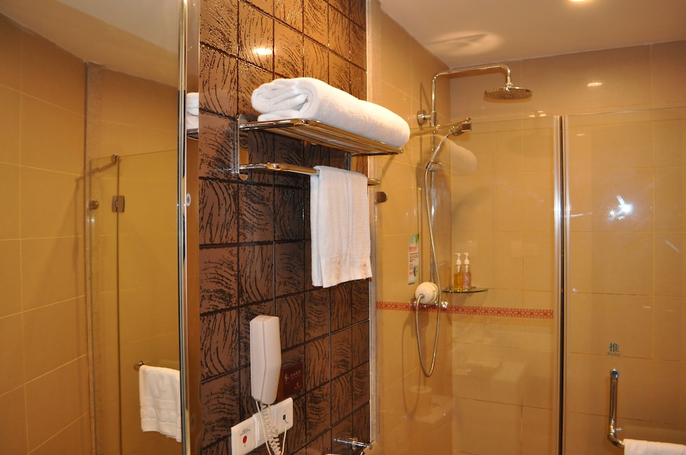 Fortune Hotel 27/27