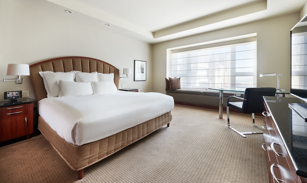 Park Hyatt Chicago 17/91
