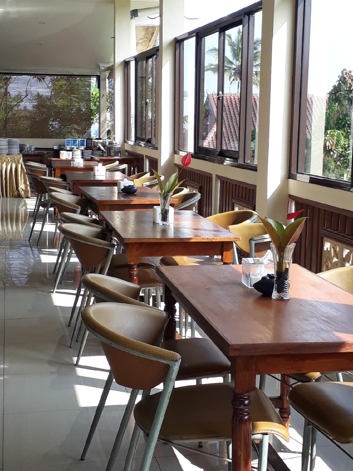 Taman Teratai Hotel 34/50