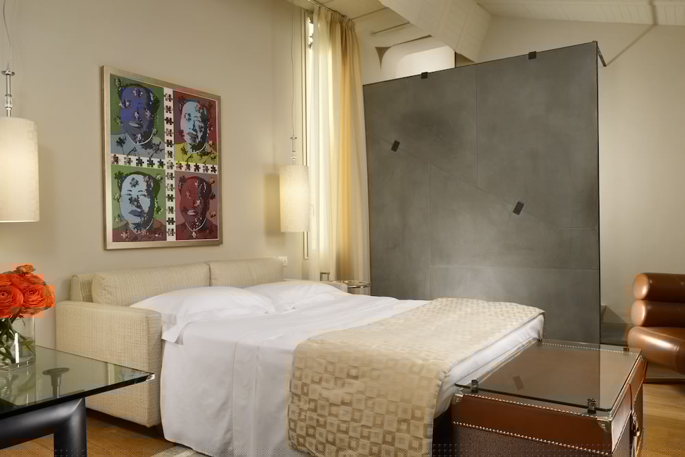 Grand Hotel Minerva 28/74