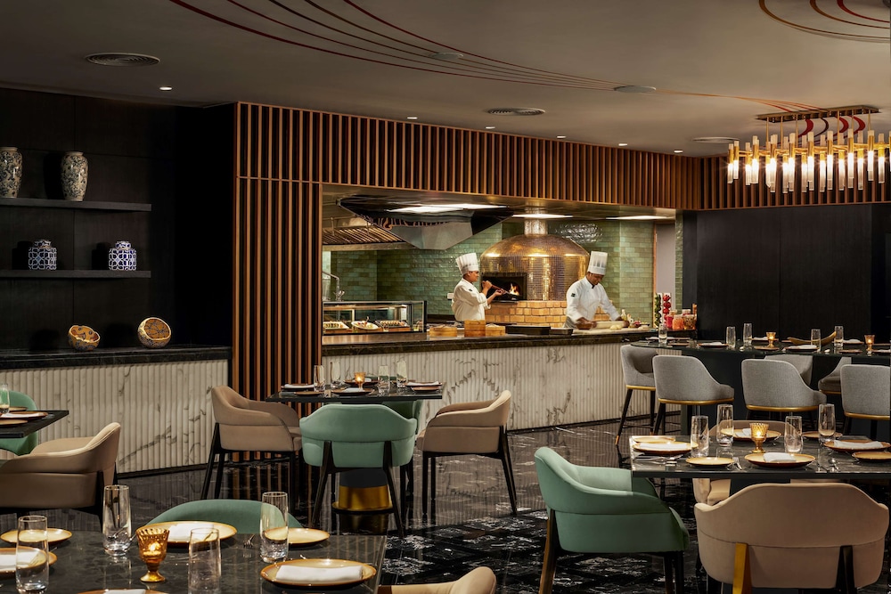 Hyatt Centric Juhu Mumbai 31/47
