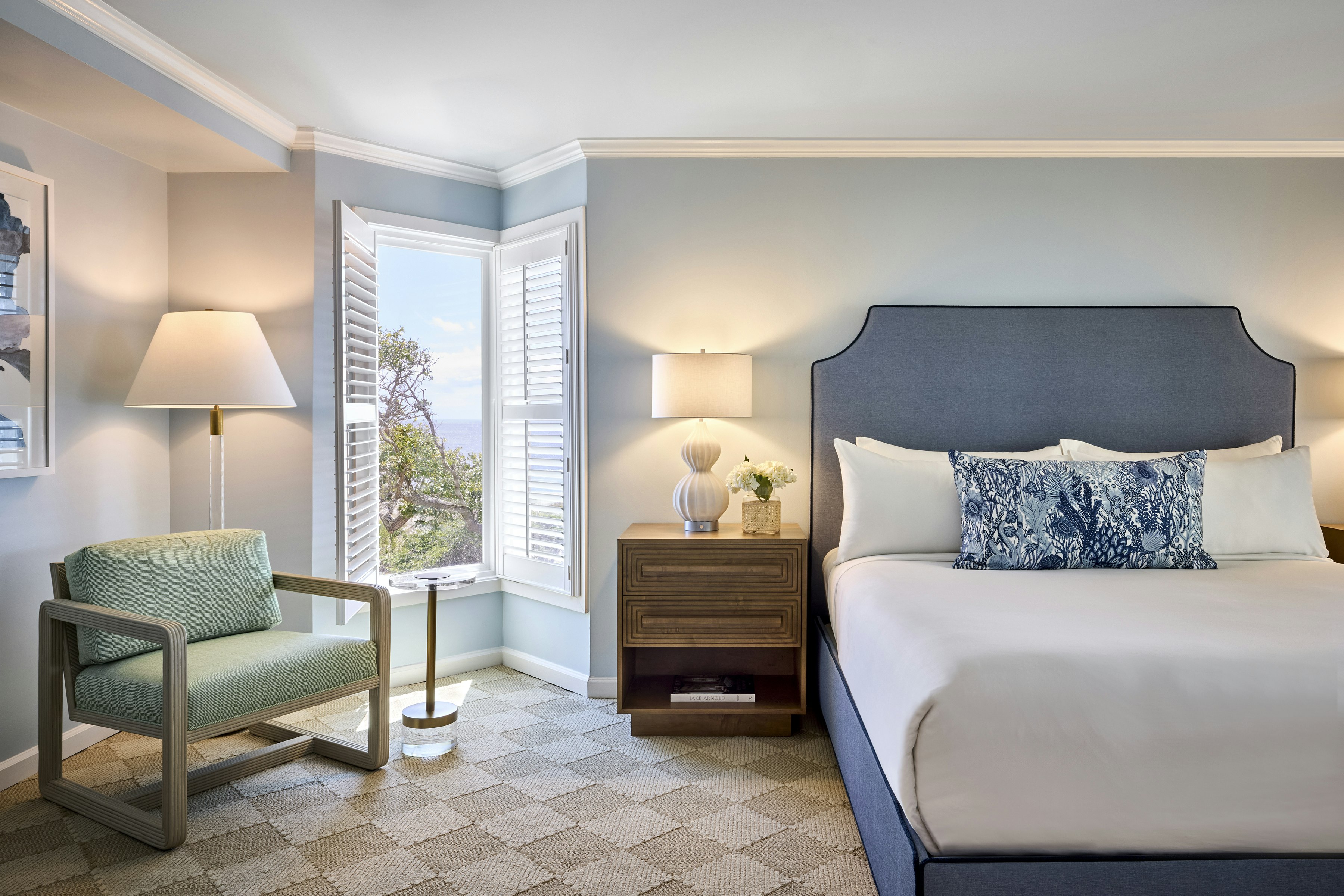 LUXURY, SUITE, KING BED