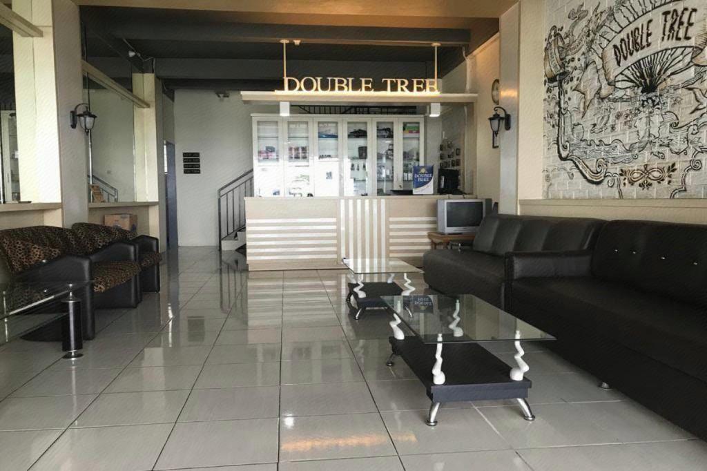 OYO 3746 Double Tree Guesthouse 16/24