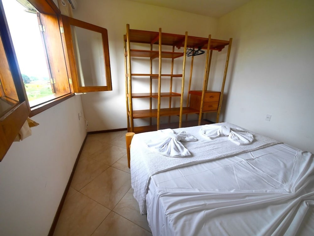3 BEDROOMS, COMFORT, APARTMENT, KITCHENETTE