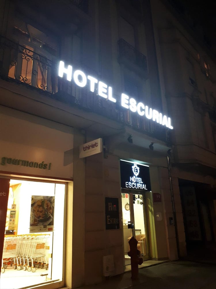 Escurial Hotel 3/54