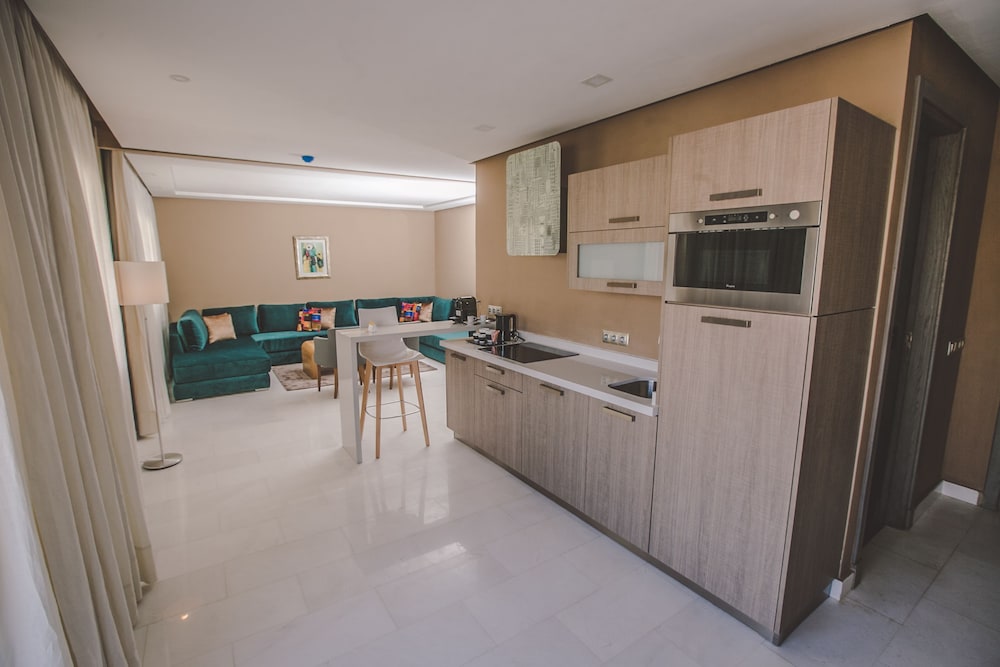 DownTown Hotel Maarif Casablanca By TSA 7/65