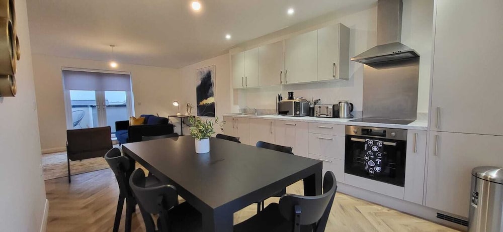 HybridResi Mitcham 33/42
