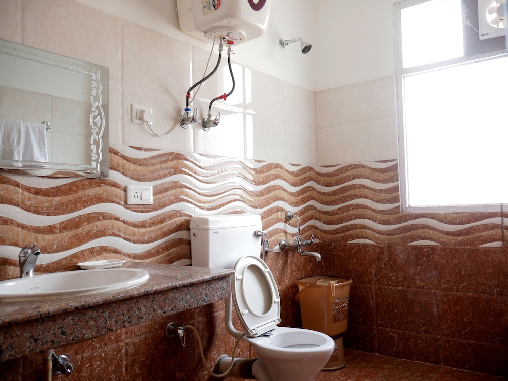 NEW AMBIKA INTERNATIONAL 51/53
