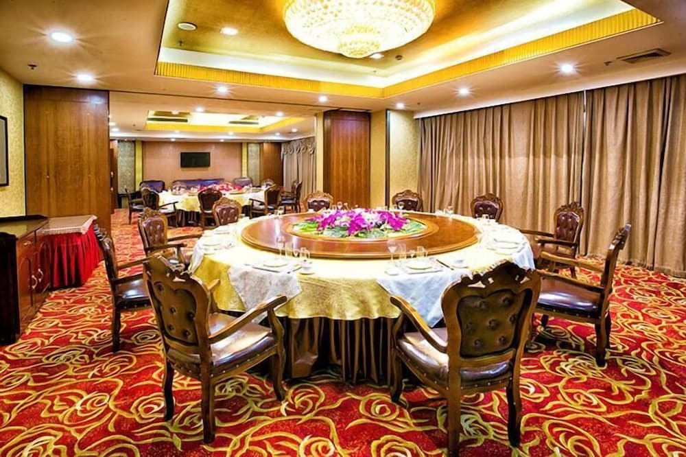 Tianjin Ocean Hotel 44/58