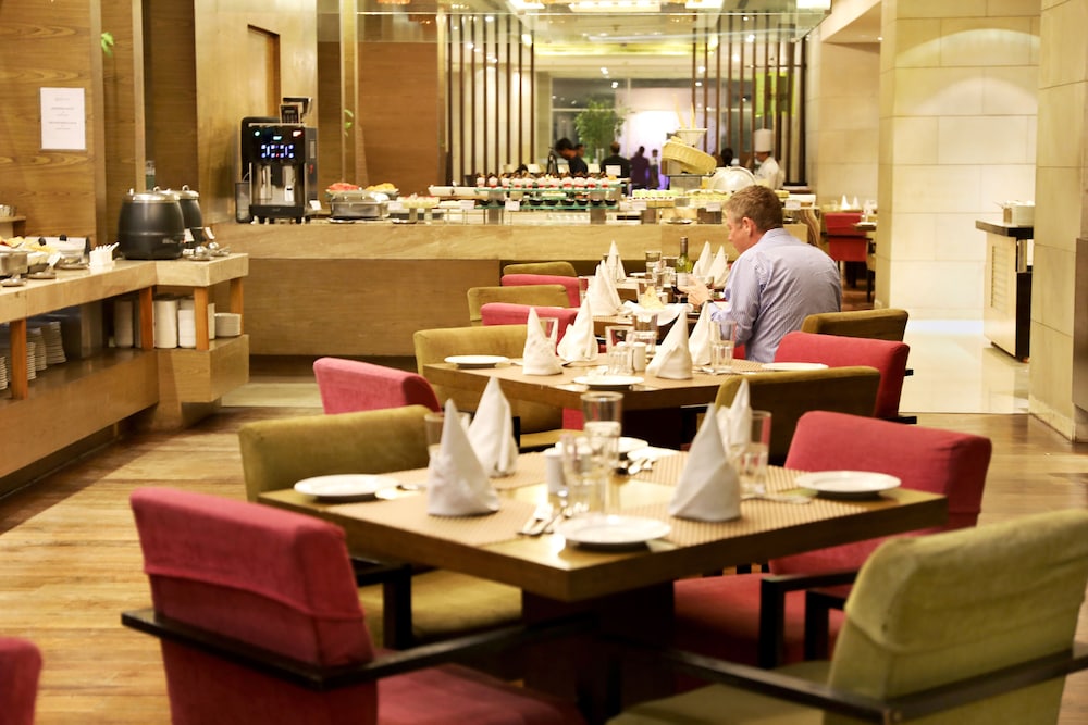 Royal Orchid Jaipur 46/62