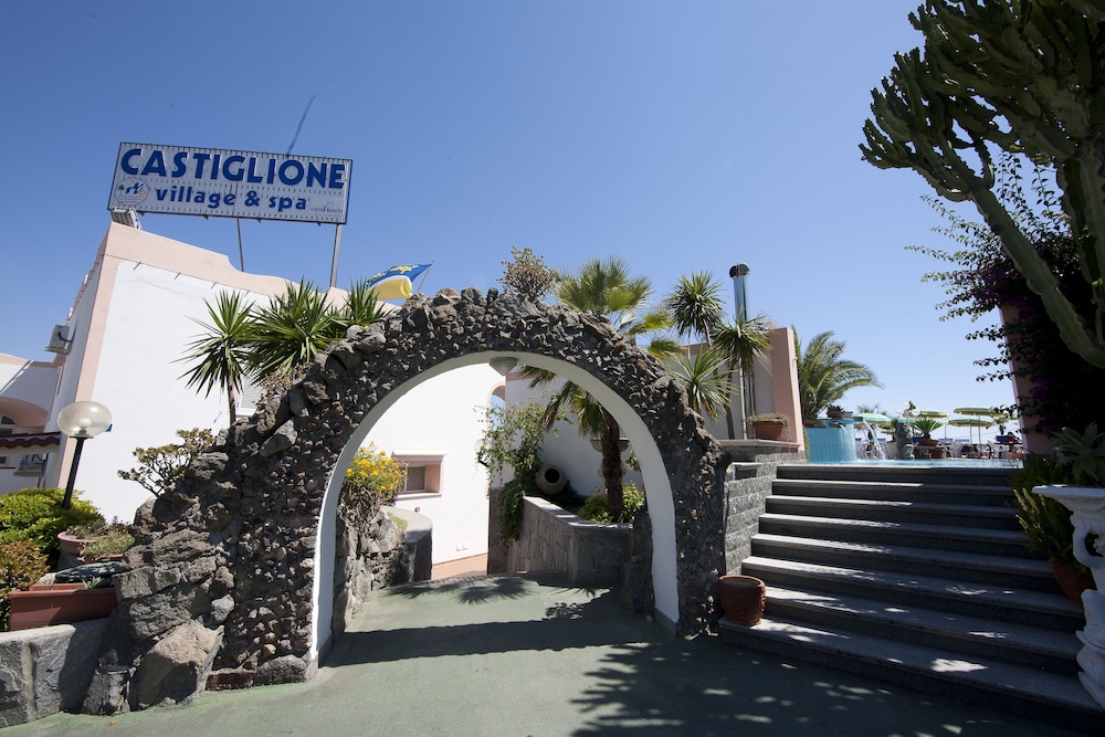 HOTEL CASTIGLIONE 65/74