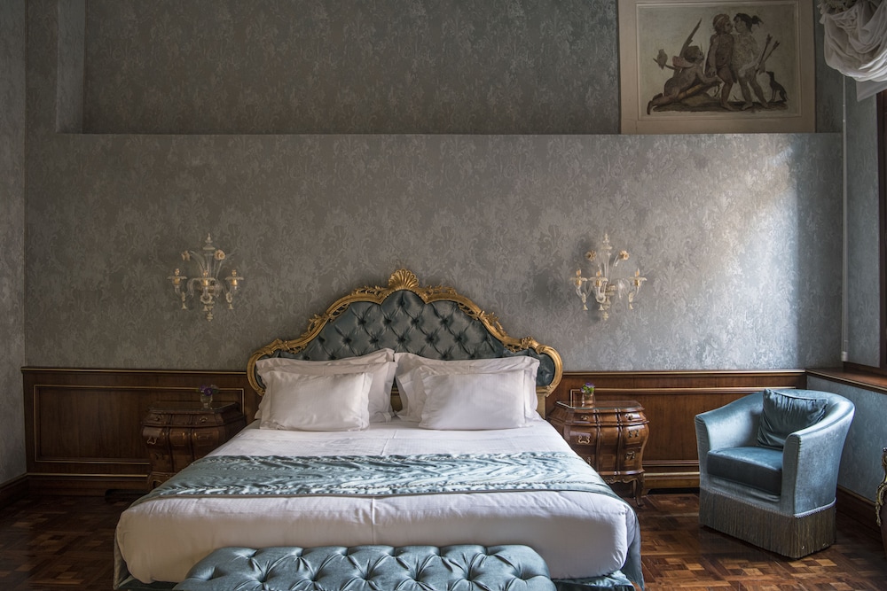 Nani Mocenigo Palace 28/76