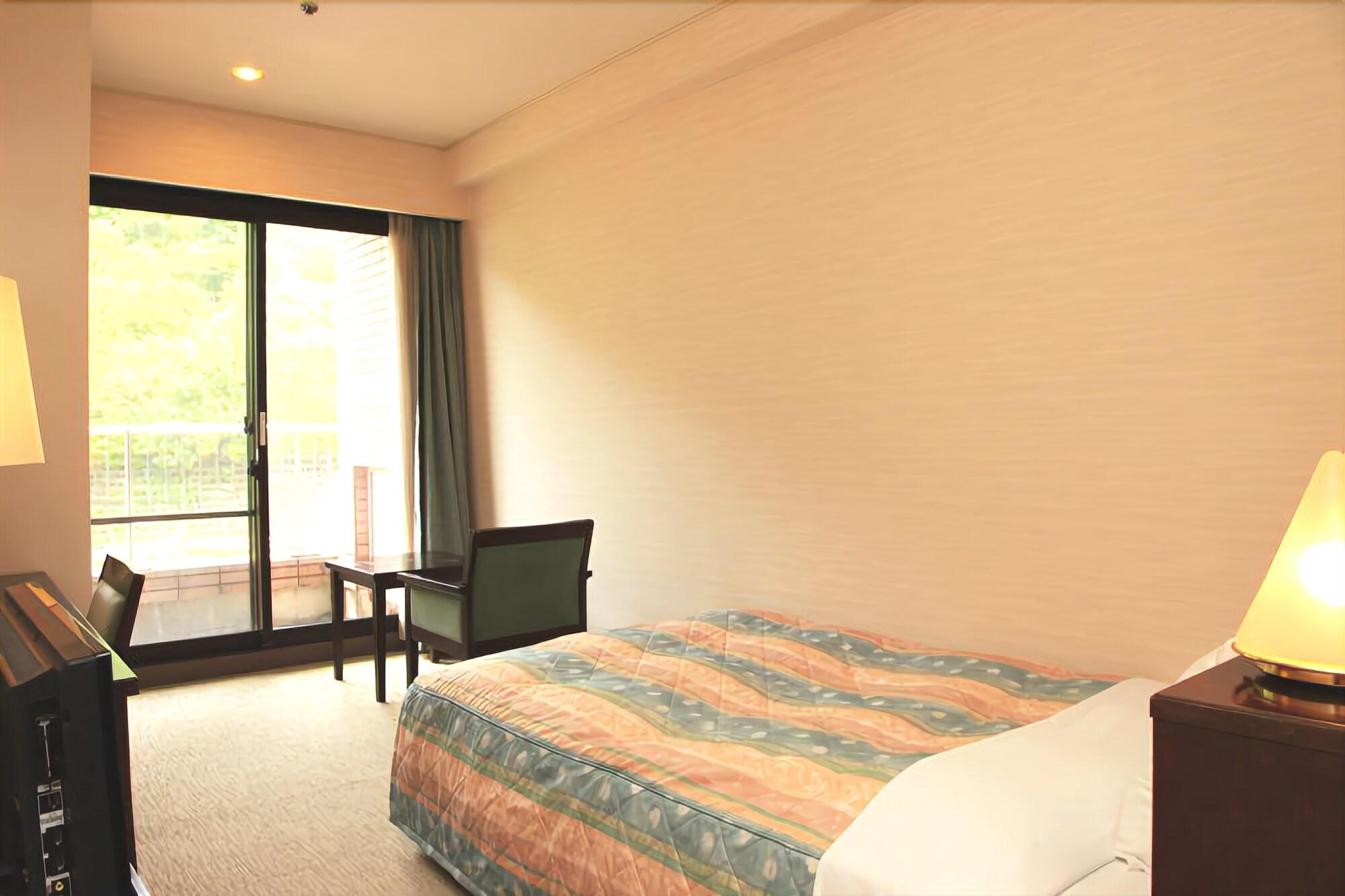 Takeo Century Hotel 6/25