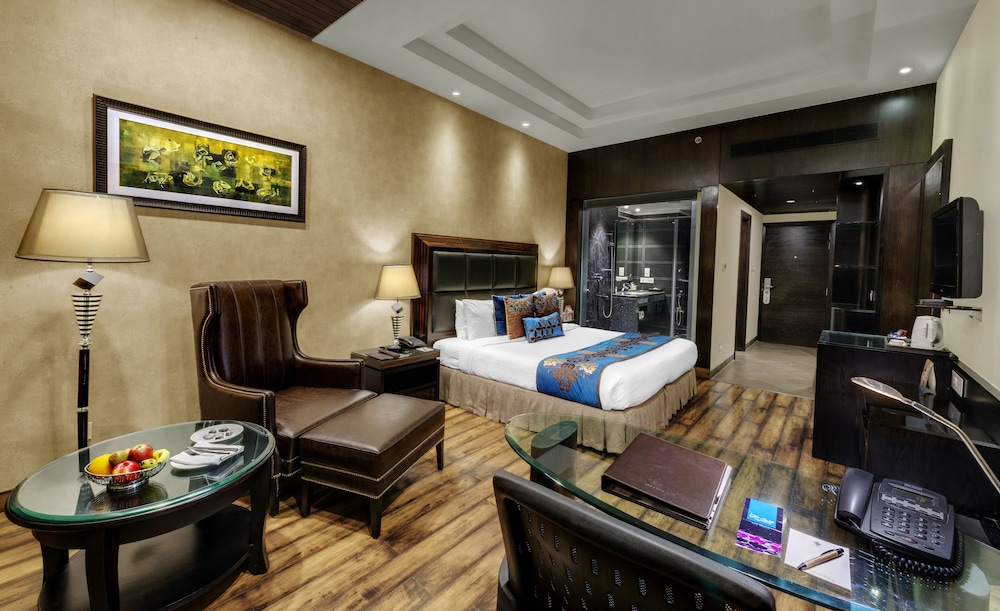 Hotel Marina 33/50