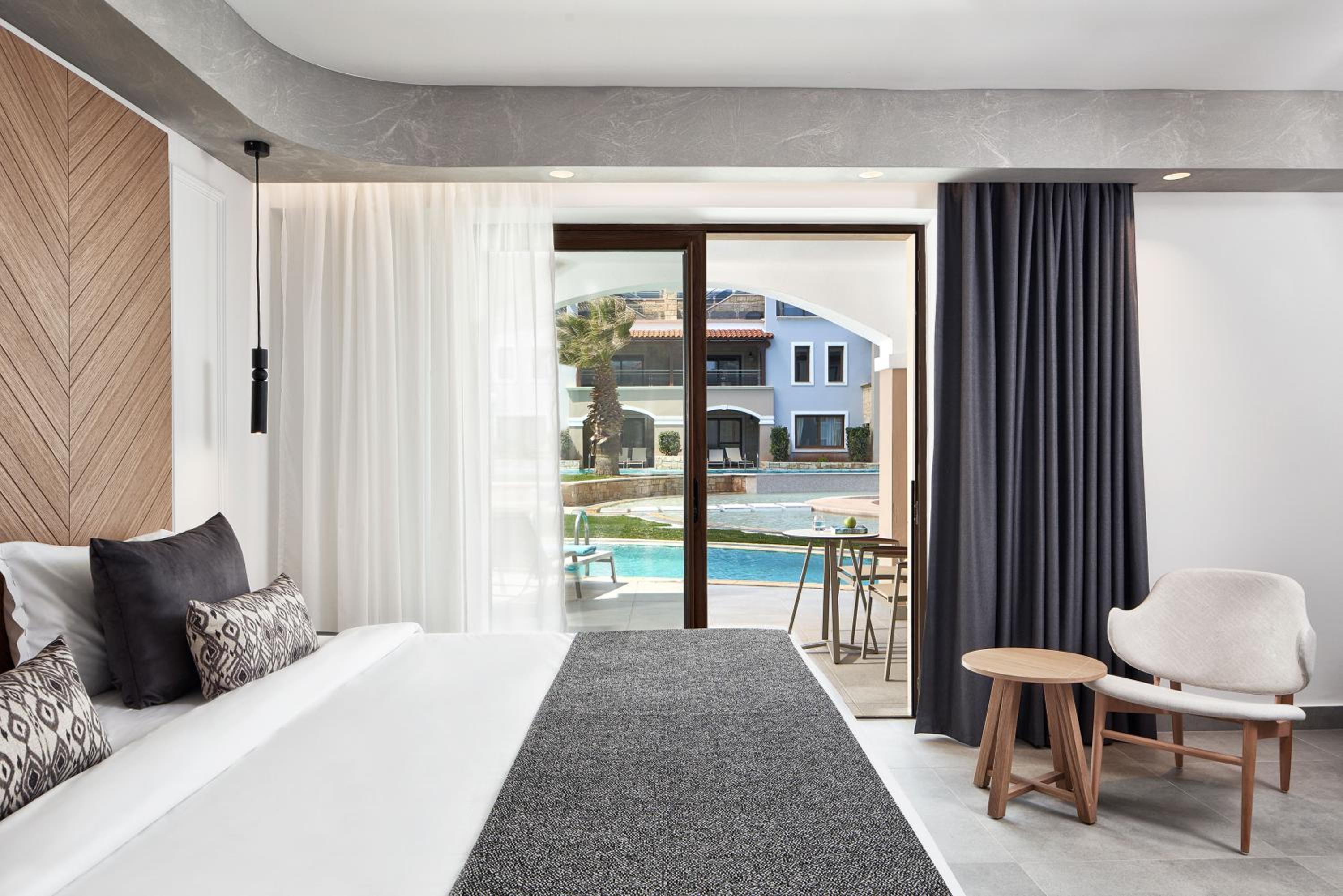 Swim Up, Double Bed, Inland View
