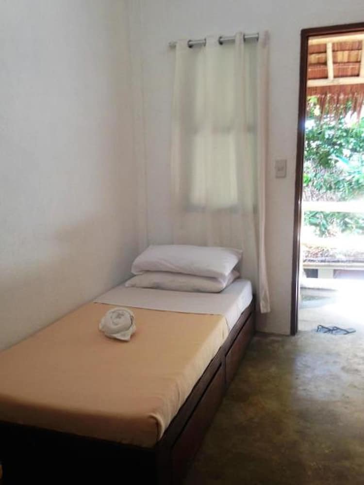 The Lazy Dog Bed And Breakfast 26/60